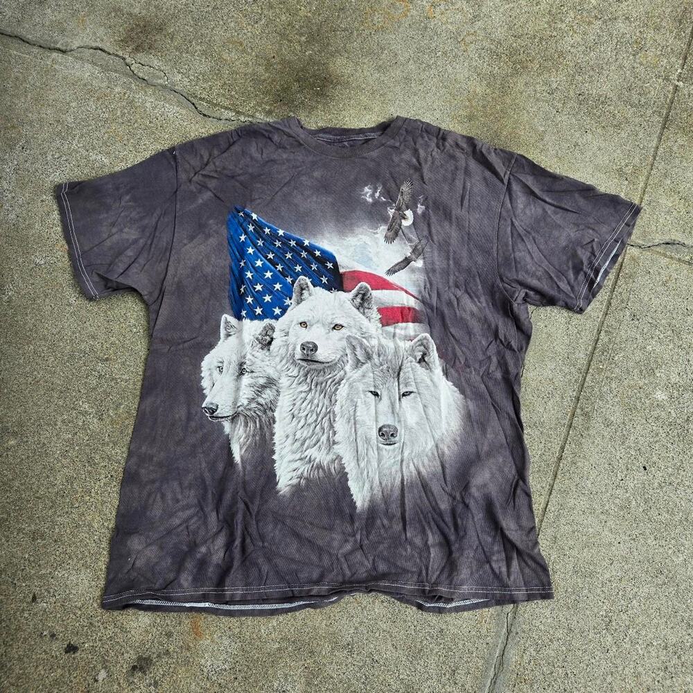 Vtg Y2k THE MOUNTAIN Wolf Pack Eagle Flag Montage Graphic Nature T Shirt Lg
